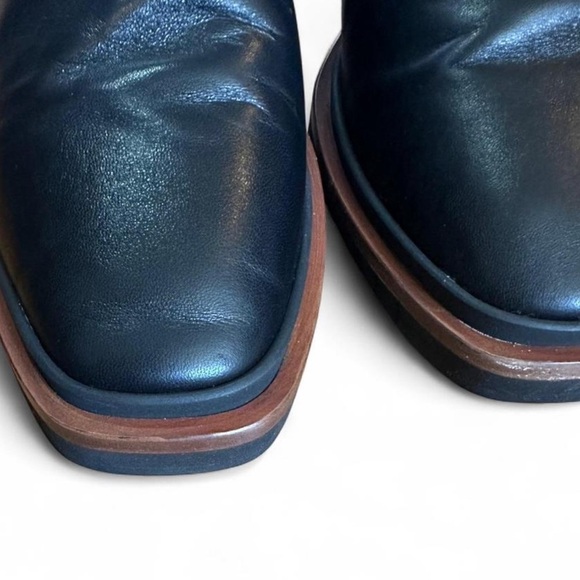 Robert Clergerie Black and Brown Mules Sleek Leather Design - Picture 5 of 8